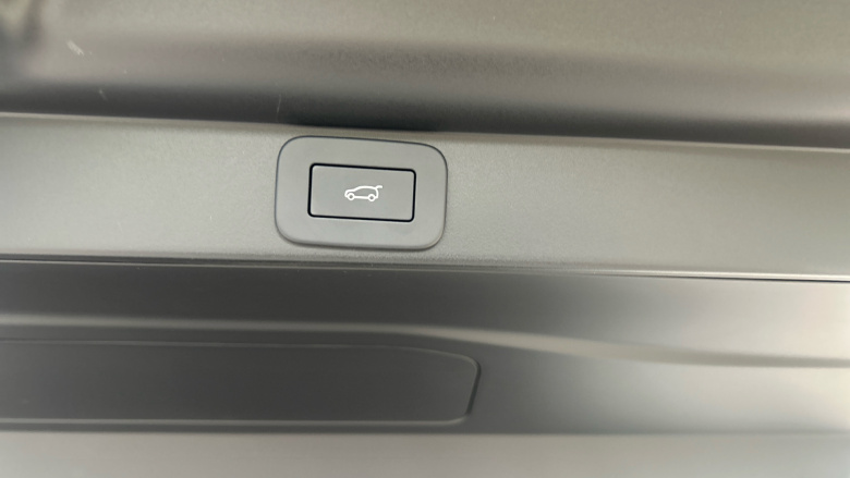 Land Rover Range Rover 3.0 P460e HSE 4dr Auto Estate